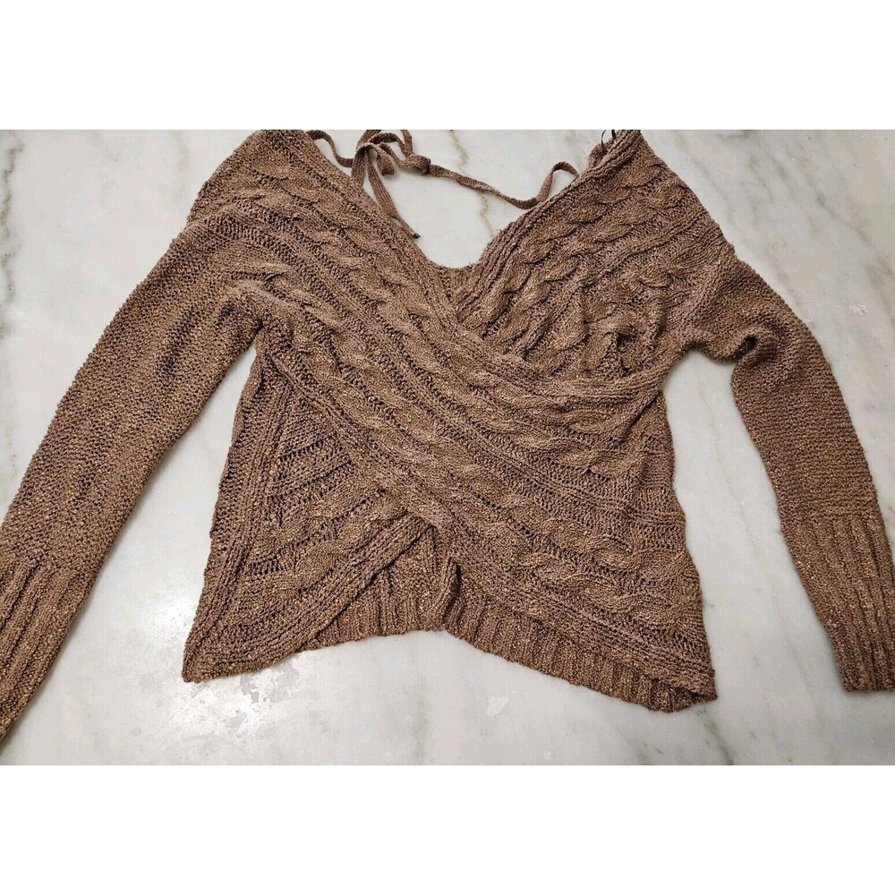 Onetheland Sweater Womens Small Cropped Crossed Look Sweter
